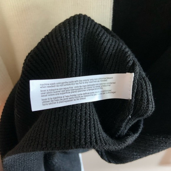 Eloquii black and cream color block sweater - Picture 4 of 6